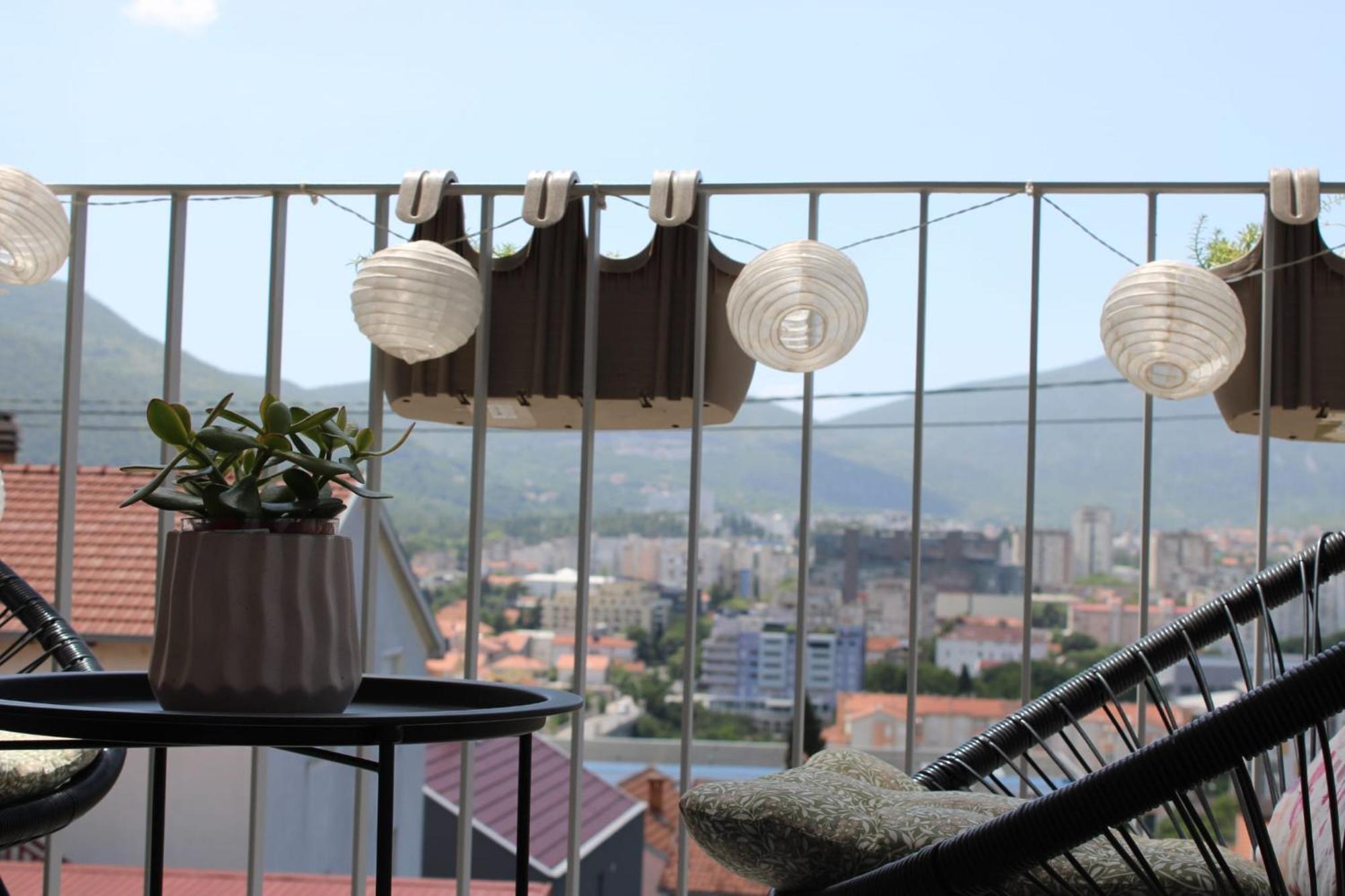 Apartment Merry - Free Garage & Parking Mostar Eksteriør bilde